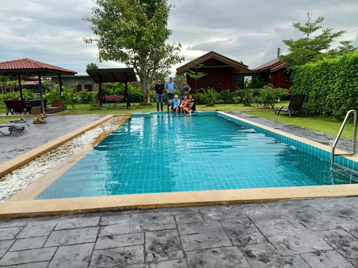 Relax Garden House Hotel Chiang Mai Luaran gambar