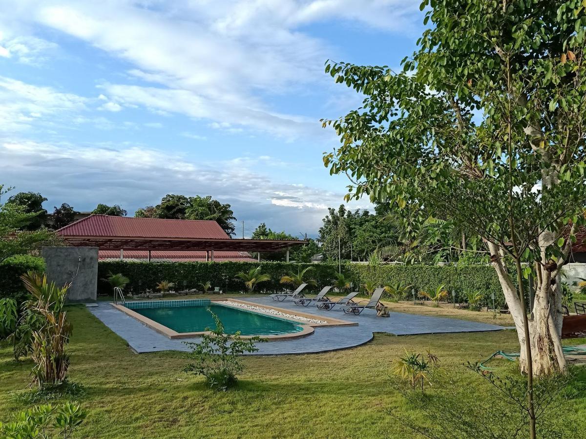 Relax Garden House Hotel Chiang Mai Luaran gambar