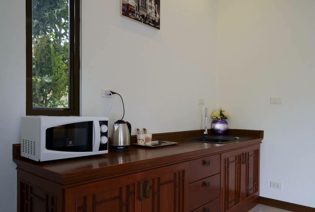 Relax Garden House Hotel Chiang Mai Luaran gambar