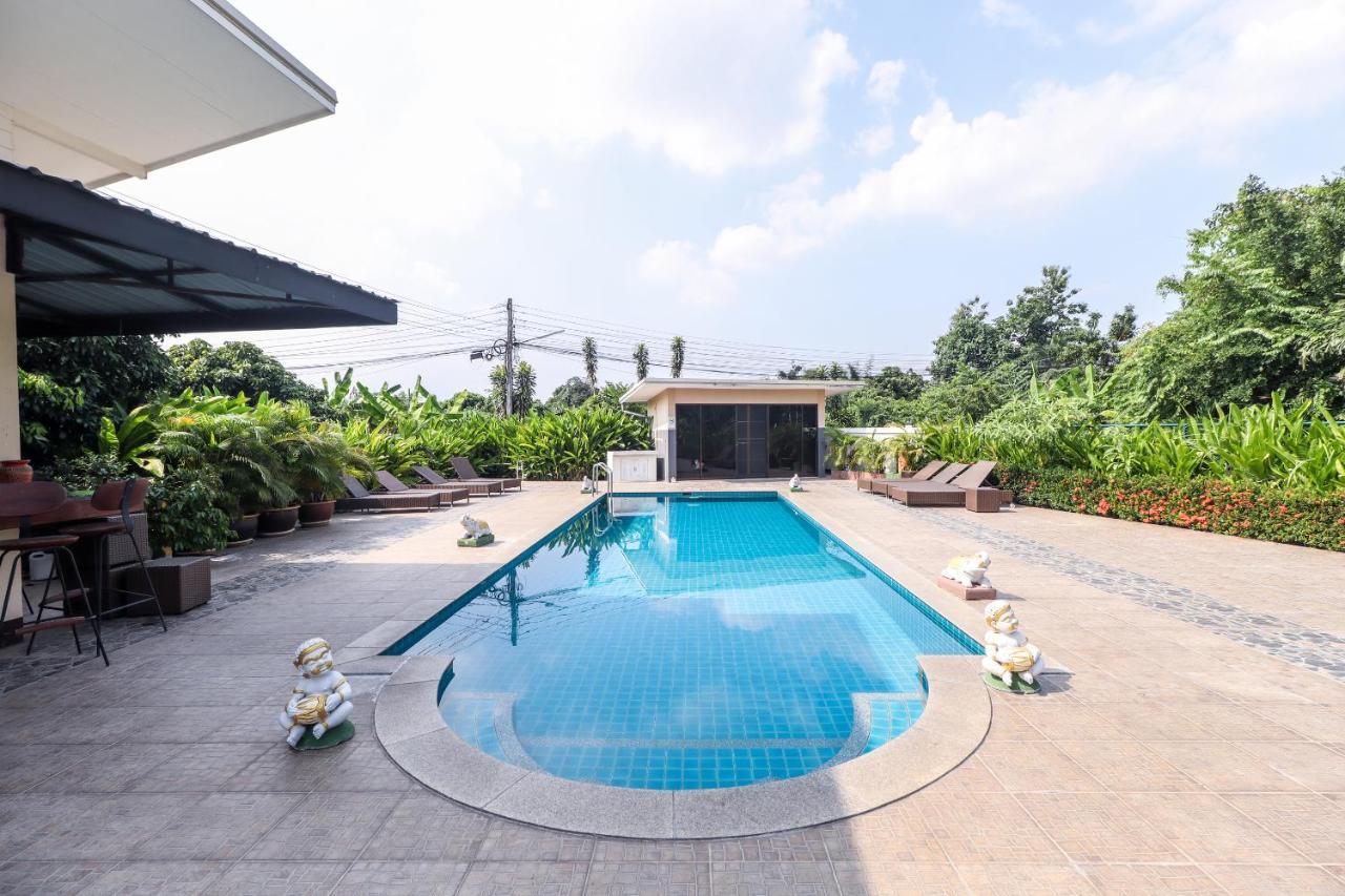 Relax Garden House Hotel Chiang Mai Luaran gambar